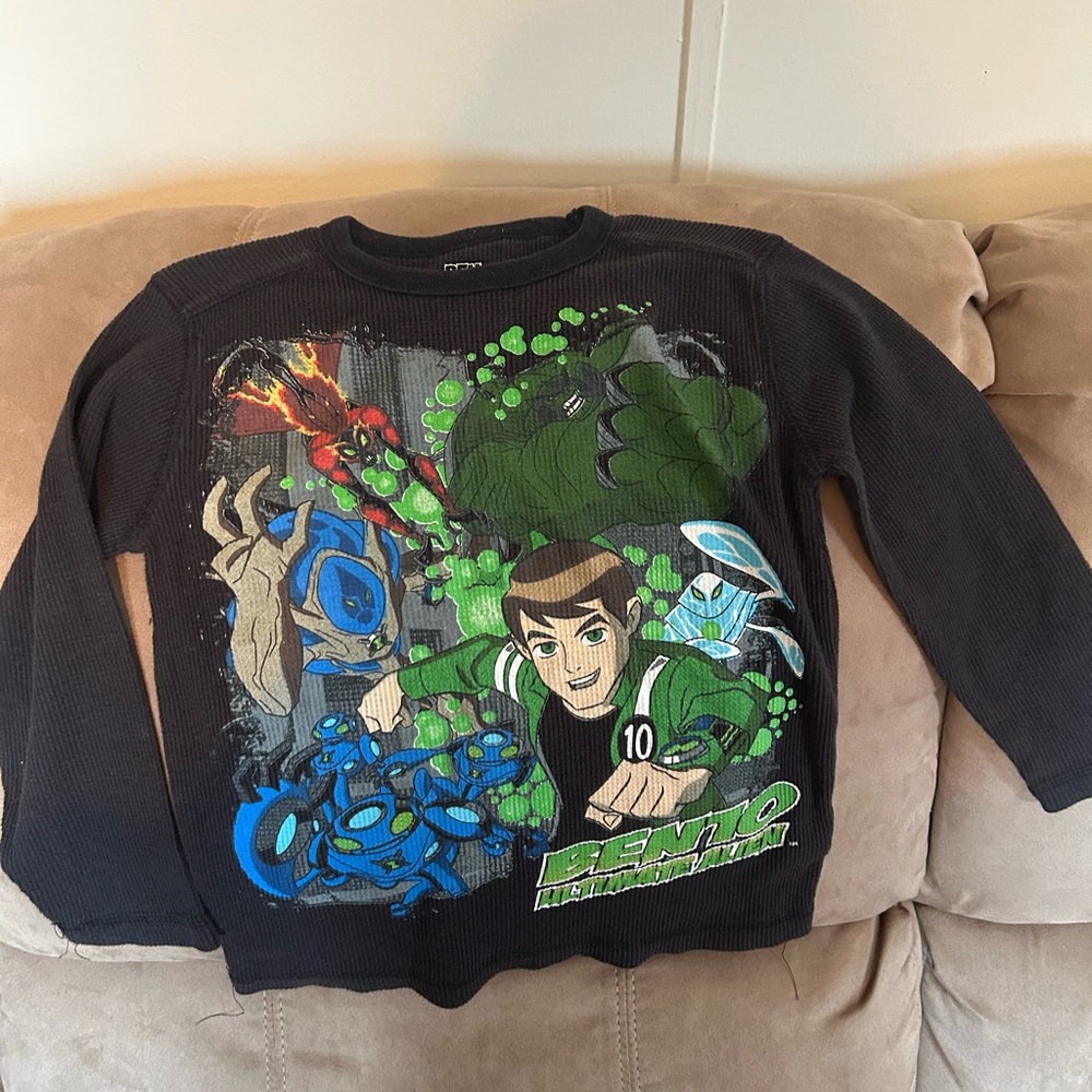 Boys 4/5 longsleeve shirt Ben10